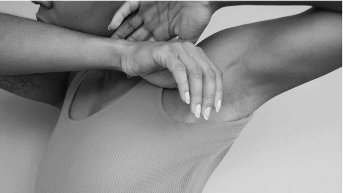 Eliminate Spray Tan Odor: Custom Tan pH Balancing Primer