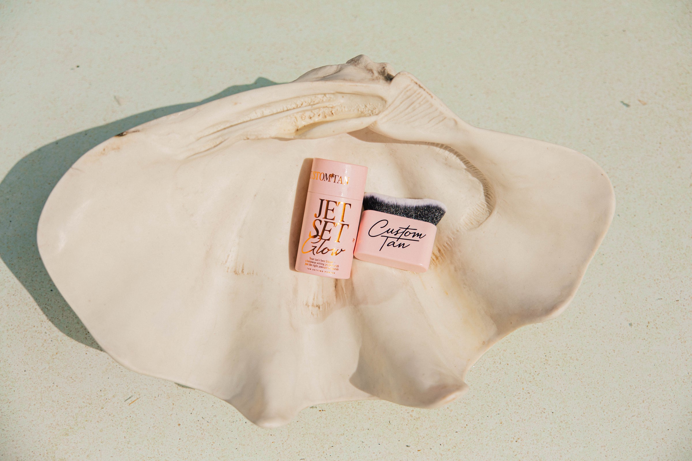 Jet Set Glow Tan Setting Powder - Travel Size 40g